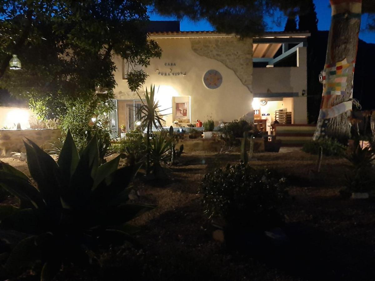 Casa Pura Vida Bed & Breakfast Relleu Ngoại thất bức ảnh